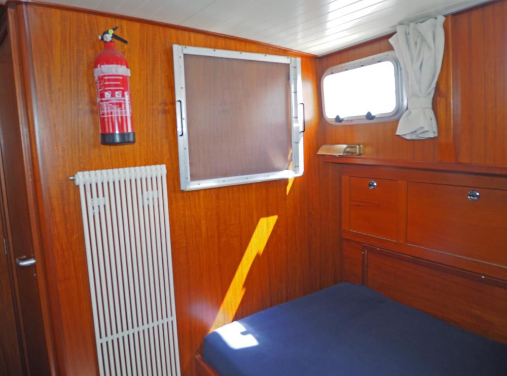 Aft cabin, Accommodation
